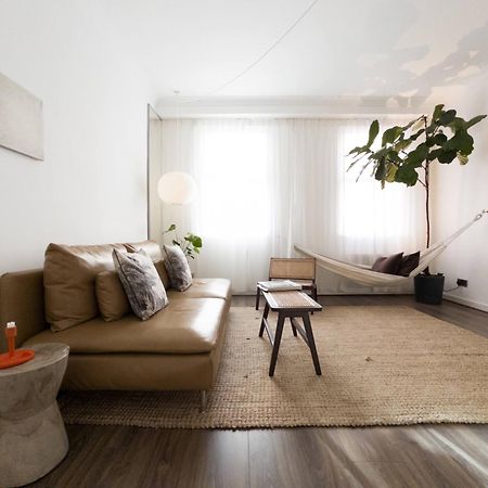 Ferienwohnung Tranquil Oasis W 100Inch Cinema & Hammock, By The Design Traveller London Exterior foto